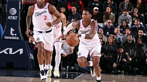 “黄友政在亚洲杯乒乓球赛止步八强”