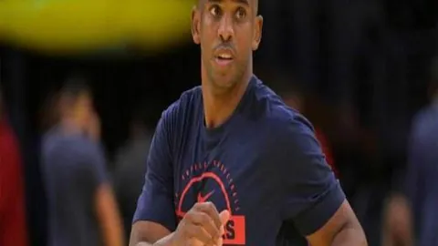 球员挺身而出，坚定否认对手犯规，助力撤销点球判决